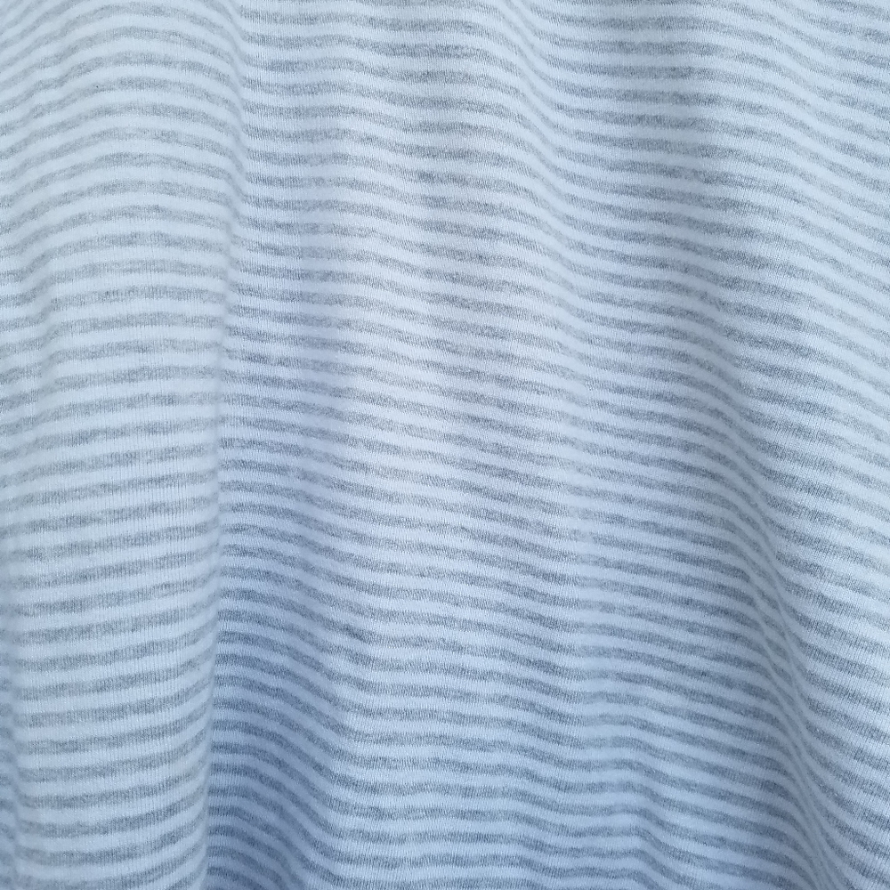 SOLD Hooded Long Sleeve Eddie Bauer top - Picture 5 of 5